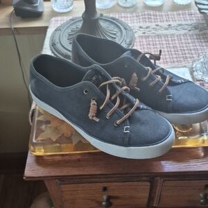 Sperry Women's Navy Flats with Tan Laces